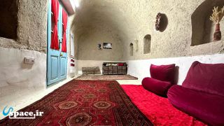نمای داخلی اتاق 15 متری طبقه دوم اقامتگاه بوم گردی آیینه سیستان - زابل - زهک - روستای  قلعه نو
